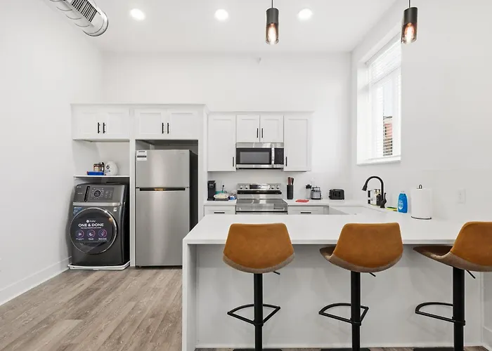 1 Mi To Dtwn! New Pet-friendly In Pittsburgh