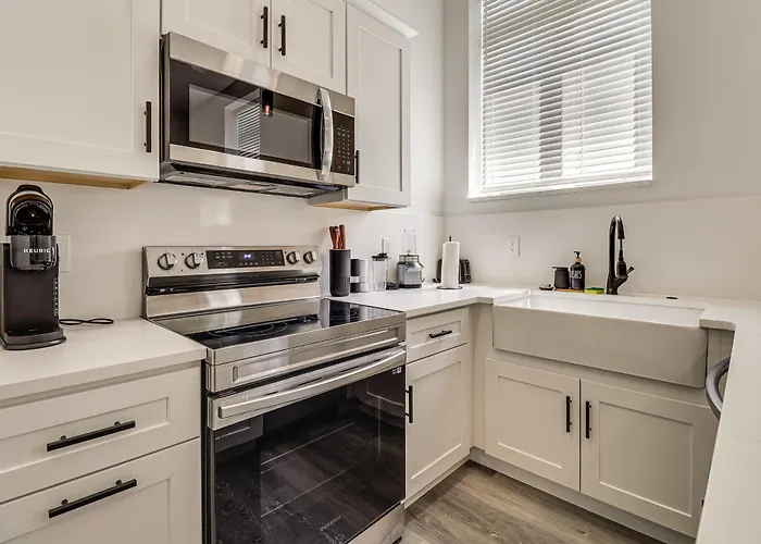 Ferienhaus 1 Mi To Dtwn! New Pet-friendly In *