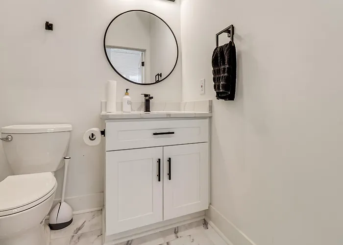 1 Mi To Dtwn! New Pet-friendly In Ferienhaus *